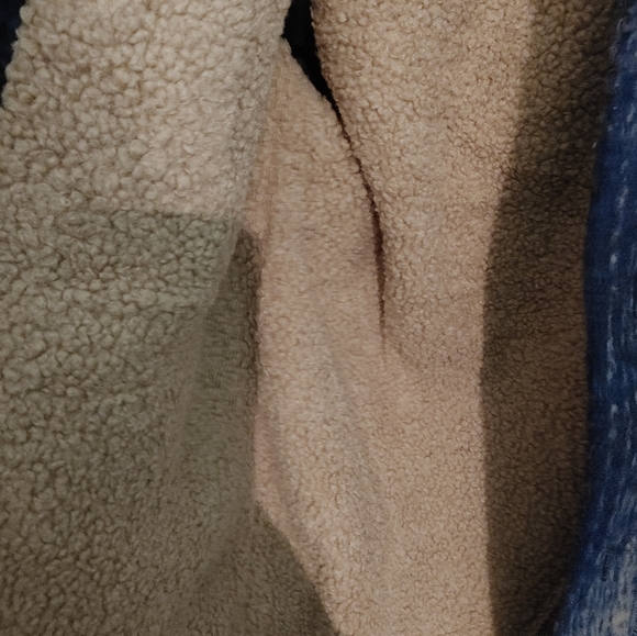 Abercrombie & Fitch Sherpa Lined Shirt Jacket Sz.XS NWT - Picture 9 of 13